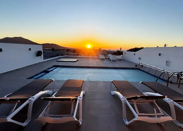 Lovely Casa Deseada, Heated Pool, Jacuzzi, Bbq, Ping Pong Table Playa Blanca (Lanzarote)