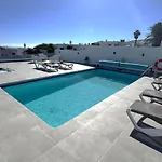 Lovely Casa Deseada, Heated Pool, Jacuzzi, Bbq, Ping Pong Table Villa *